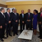 Presidente Danilo Medina recibe visita de cortesía de líder oposición jamaiquina, Peter Philipps