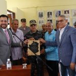 Policía Nacional realiza encuentros con autoridades y habitantes de San José de Ocoa