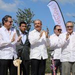 Más inversiones y empleos para el Sur: Danilo Medina asiste a inauguración Club de Playa Puntarena