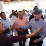 Danilo respalda proyecto apícola en Dajabón, instruye soluciones para Restauración