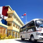 MINERD entrega 32 autobuses escolares
