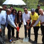Alcaldía Santiago da inicio construcción moderno play de béisbol en Los Cocos de Jacagua