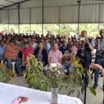 Ministro de Medio Ambiente se reúne con productores San José de Ocoa