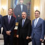 Presidente Danilo Medina recibe a presidente agencia EFE, Fernando Garea