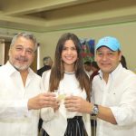 Perú y Santiago fortalecen sus relaciones con celebración del día de su bebida nacional.