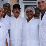 Presidente Danilo Medina entrega centro de acopio, planta y 15 salas de ordeño Ganaderos de Las Galeras