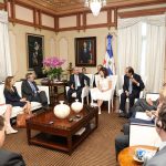 Danilo Medina recibe a presidente interino y CEO de OPIC