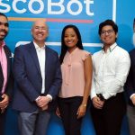 Domínguez Brito presenta el primer robot virtual que funciona en una campaña política en RD