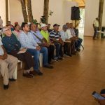 VIDEO:Comisión designada por Danilo Medina se reúne con productores de fresa de Jarabacoa.