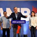 Abinader: “Hemos ganado el 70% de los municipios cabecera del país”
