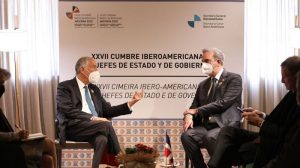 Presidente Abinader habla sobre comercio, energía, tecnología y colaboración mutua en Cumbre Iberoamericana