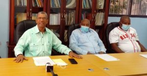 Trabajadores portuarios piden al director de Pensiones auditar el pago en sus provincias, debido a su estado de salud