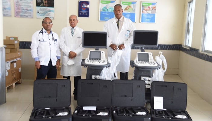 Hospital Salvador Gautier recibe dos Ecocardiógrafos valorados en RD$ 7 millones