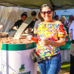 Inespre baja a 300 pesos los combos de habichuelas con dulce en Feria Agropecuaria Nacional