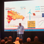 Ministro de Energía Minas plantea necesidad de inversiones sustanciales en el sector eléctrico