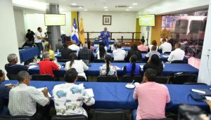 JCE e IESPEC inauguran diplomado en Administración Electoral dirigido a periodistas 02