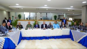 Presidente Luis Abinader impulsa la reestructuración educativa en la Policía Nacional